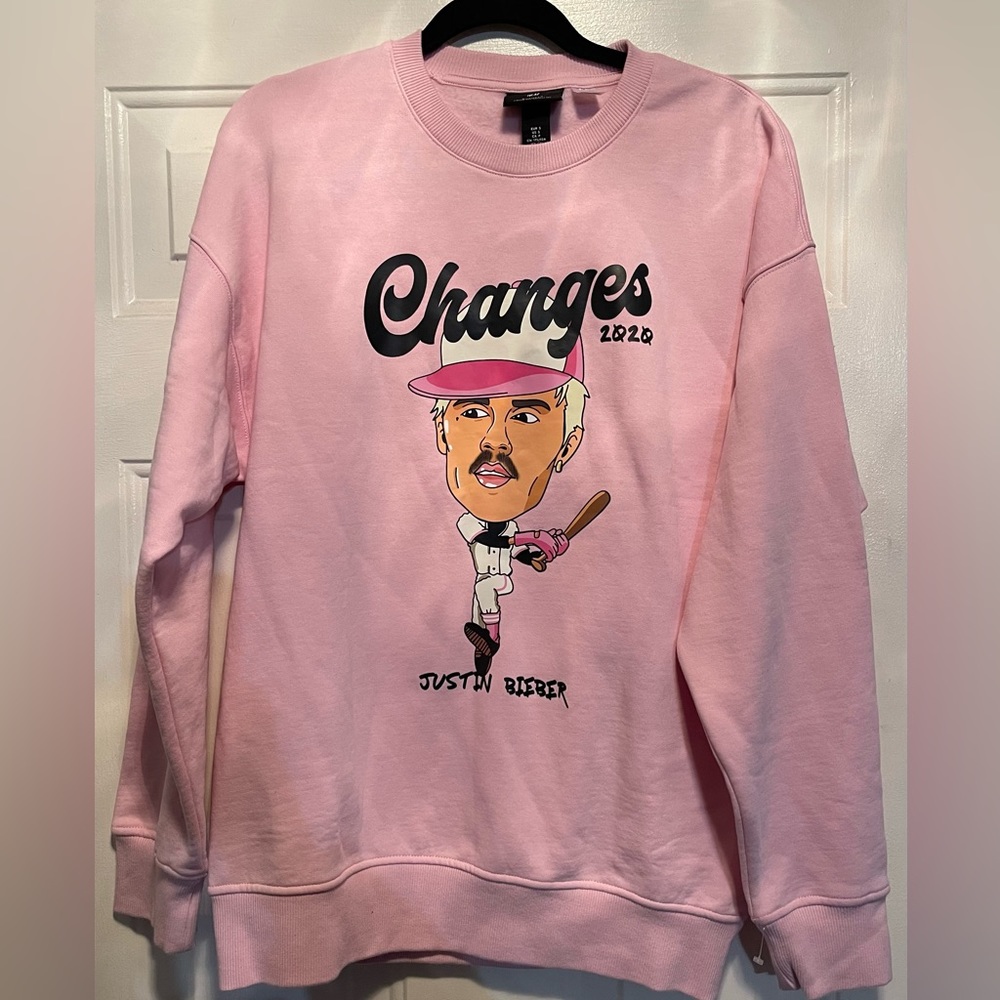 H&M Justin Bieber Changes Pink Sweatshirt